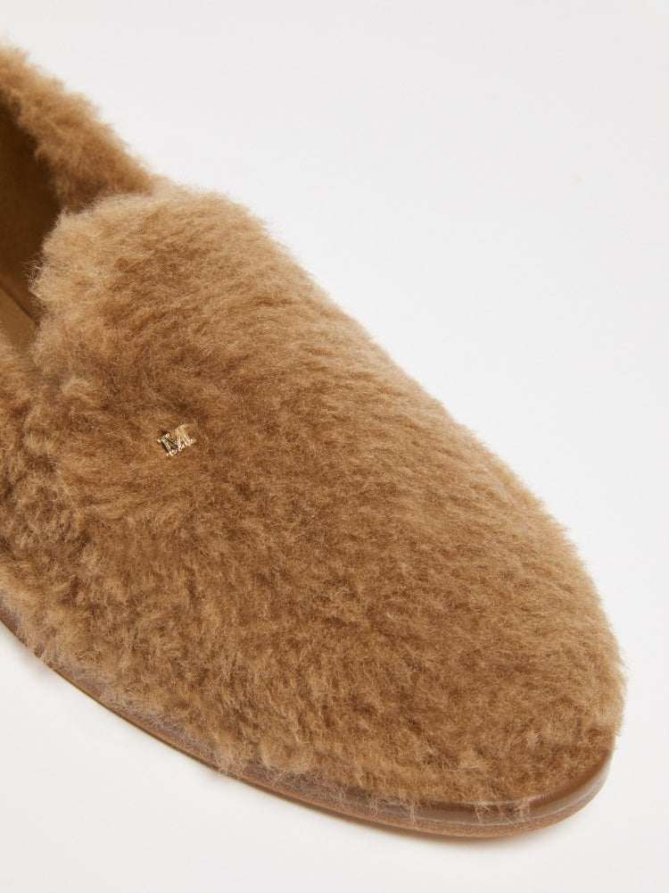 Teddy fabric slippers - Slipper Lounge