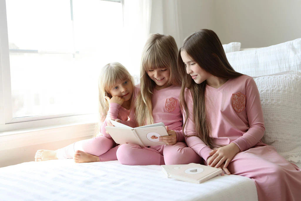 SOLID EMBLEM EDITION - NIGHTGOWN