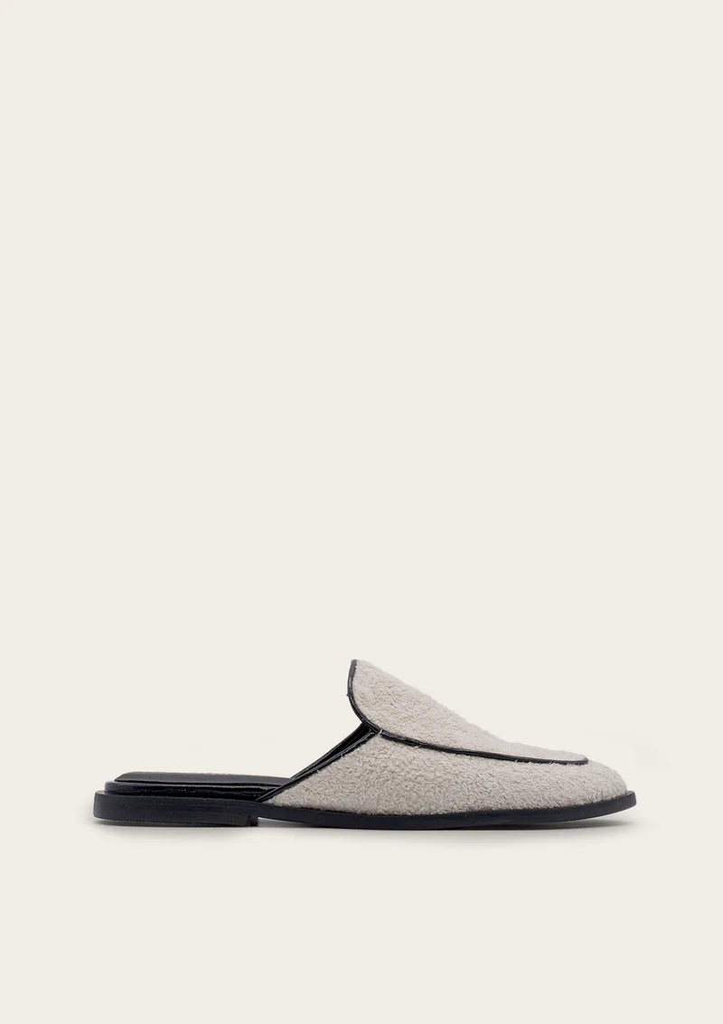 Rex Black/White - Slipper Lounge