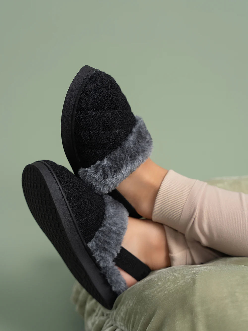 Quilted Slippers - Slipper Lounge