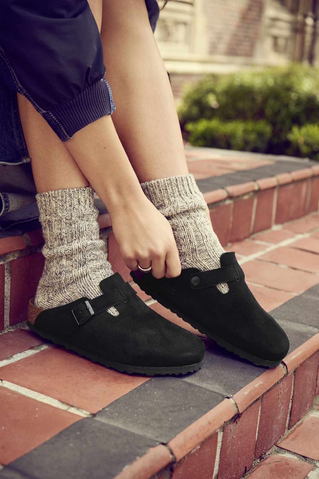Boston Soft Footbed Suede Leather - Black
