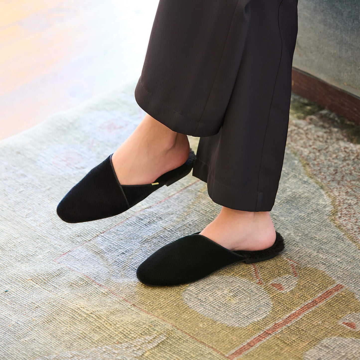 Devon | Black Velvet Slippers for Women